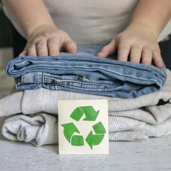 Like "💓" for more tips! #fashionforecast 2024 - Picture 10 of 10